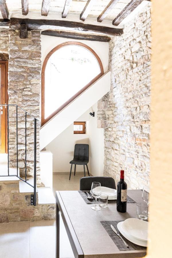 Loft Rustico In Centro Storico Apartment Assisi Luaran gambar